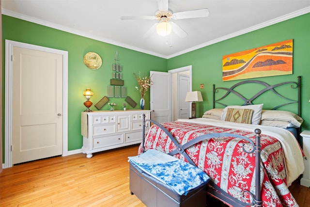 4204 Prescott Ave, Dallas, TX 75219 - bedroom with wood-type flooring, a ceiling fan, crown molding, and baseboards