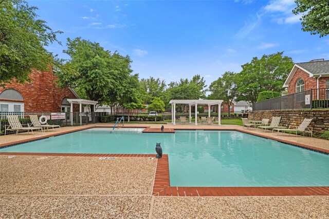 5243 Welden Ct, Fort Worth, TX 76132 - community pool with fence and a pergola