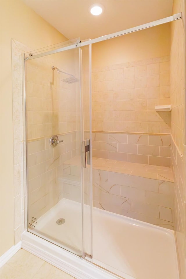 full bath featuring recessed lighting and a stall shower