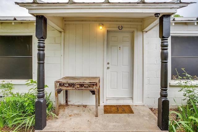 view of doorway to property