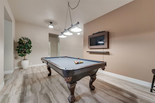 749 Copperleaf Dr, Midlothian, TX 76065 - carpeted bedroom featuring baseboards, lofted ceiling, and a ceiling fan