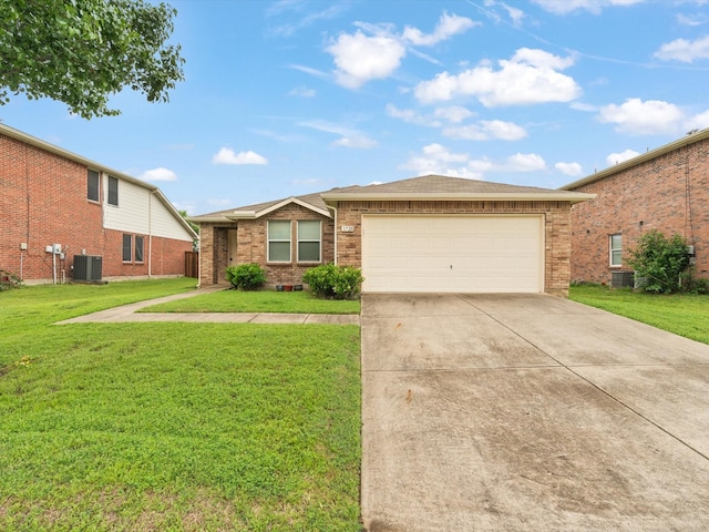 1728 Creek Bend Ln, Little Elm, TX 75068 - ranch-style home with a garage, driveway, and a front yard