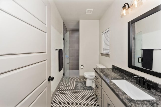 170 Rolling Hills Blvd, Alvord, TX 76225 - full bath featuring vanity, toilet, tile patterned floors, visible vents, and a stall shower