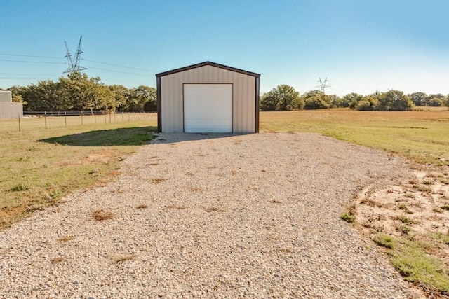 170 Rolling Hills Blvd, Alvord, TX 76225 - garage with fence and gravel driveway