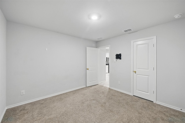 624 Whitecomb Ln, Justin, TX 76247 - empty room with visible vents, carpet flooring, and baseboards