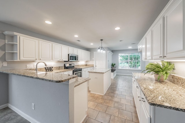 kitchen with a kitchen island, open shelves, baseboards, a peninsula, and stainless steel appliances