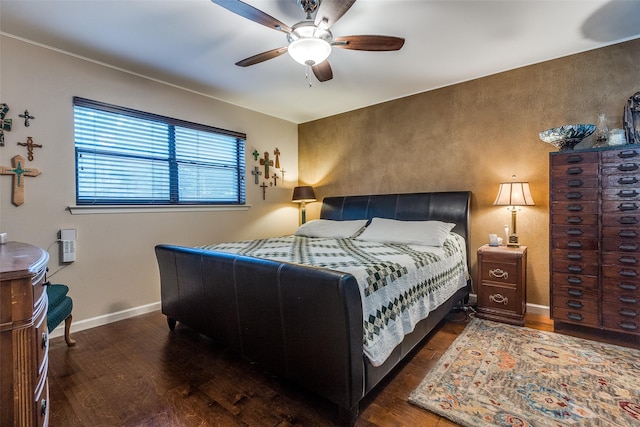 3150 Palmdale Cir, Farmers Branch, TX 75234 - bedroom with wood finished floors, baseboards, and ceiling fan