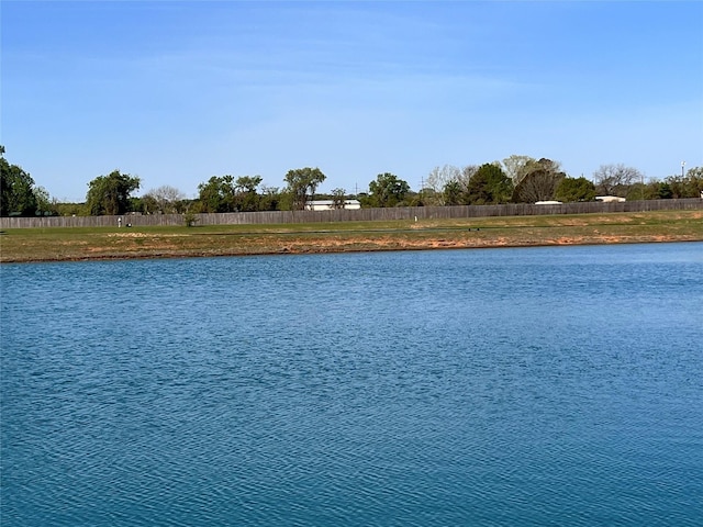 4012 Upper Lake Cir, Granbury, TX 76049
