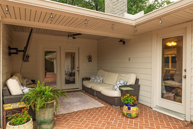 7449 Tophill Ln, Dallas, TX 75248 - view of patio featuring a ceiling fan