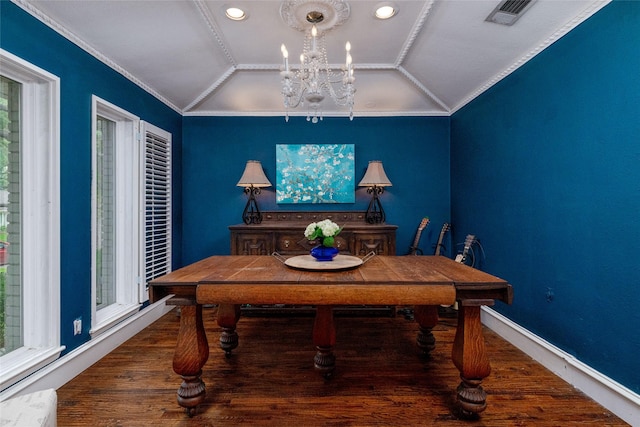 7449 Tophill Ln, Dallas, TX 75248 - dining space with vaulted ceiling, a chandelier, wood finished floors, and ornamental molding
