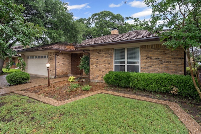 832 Havenwood Ln S, Fort Worth, TX 76112 - single story home featuring a tiled roof, a chimney, a front yard, brick siding, and an attached garage