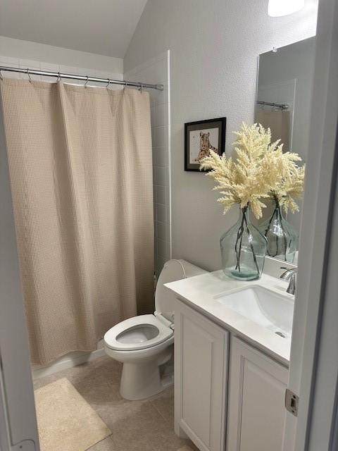 537 Val Verde St, Aubrey, TX 76227 - full bathroom with vanity, a shower with curtain, toilet, and lofted ceiling