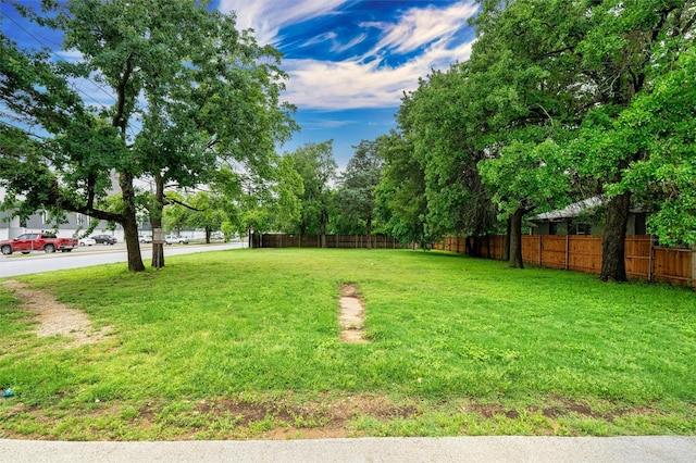 610 E Sanford St, Arlington, TX 76011