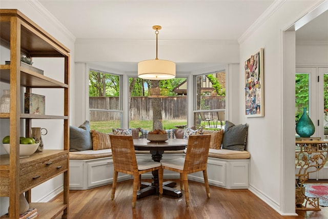 sunroom / solarium with a healthy amount of sunlight