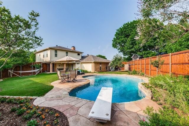 17607 Seedling Ct, Dallas, TX 75287 - view of swimming pool with a diving board and a patio