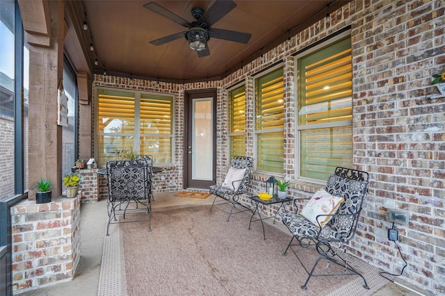 view of patio with covered porch and ceiling fan