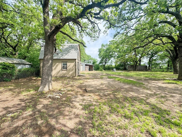406 Mockingbird Ln, Chico, TX 76431 - view of yard with fence