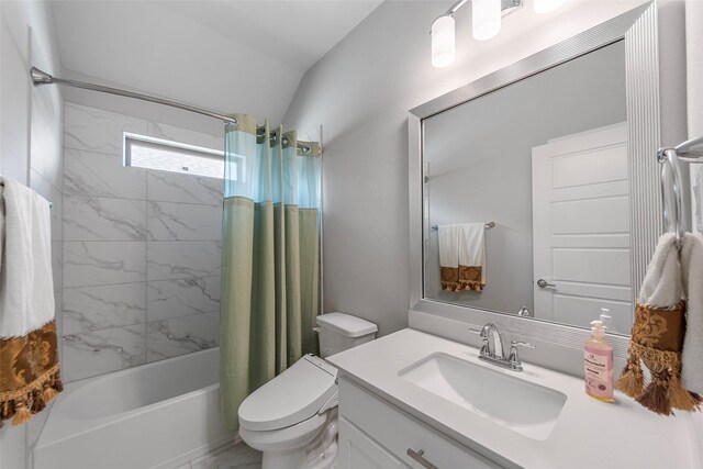2472 Bainbridge Dr, Allen, TX 75013 - full bath with shower / tub combo with curtain, vanity, toilet, and vaulted ceiling