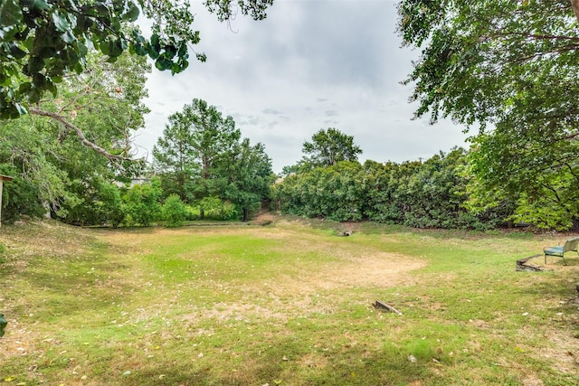 4219 Voss Hills Pl, Dallas, TX 75287 - view of yard featuring a wooded view