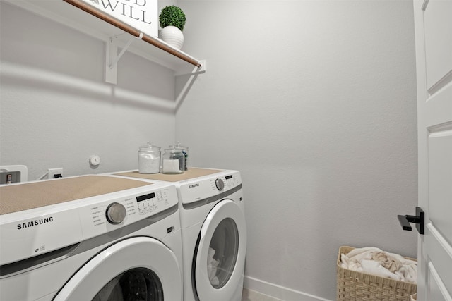 421 Hummingbird Dr, Celina, TX 75009 - washroom featuring washer and dryer and baseboards