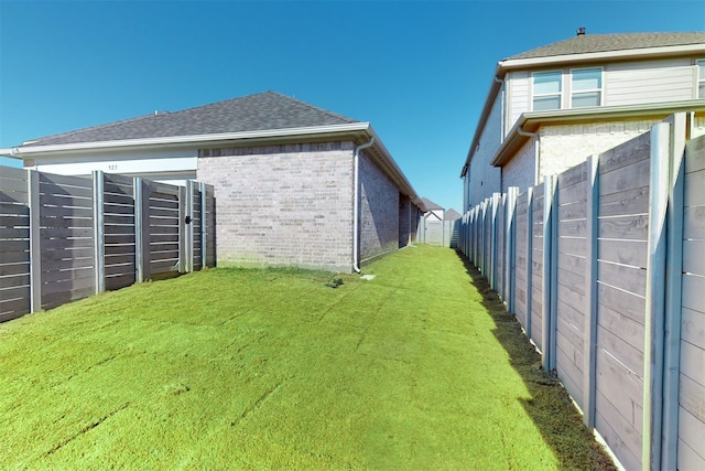 925 Plaza Ln, Argyle, TX 76226 - view of yard with fence