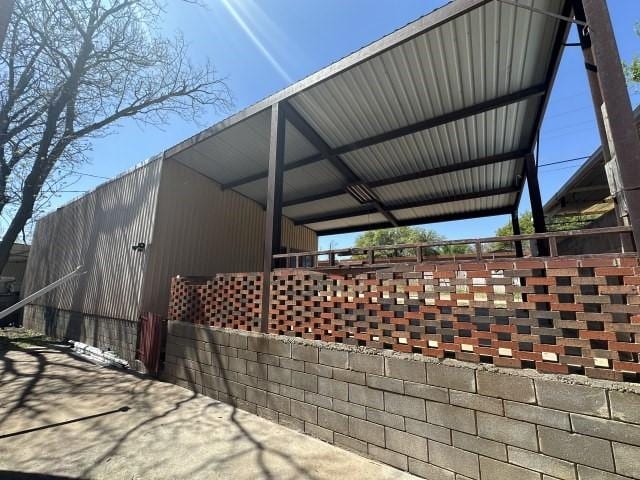 view of side of property