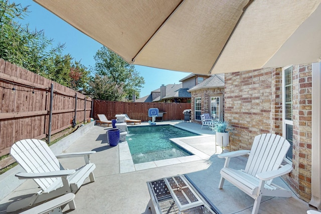 1433 Ocotillo Ln, Fort Worth, TX 76177 - view of pool featuring a fenced backyard and a patio area