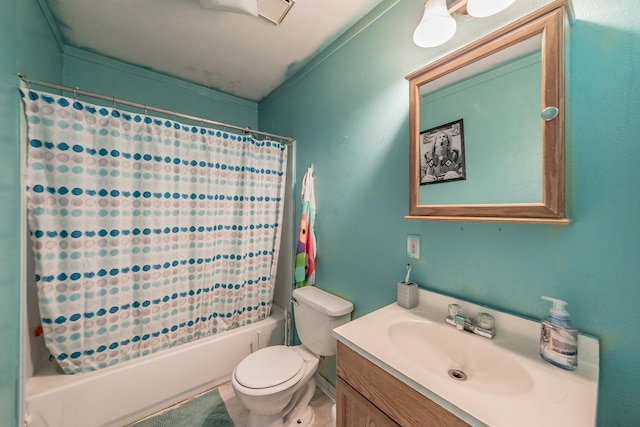 1941 Michael Ct, Pelican Bay, TX 76020 - full bathroom with vanity, toilet, and shower / bath combination with curtain