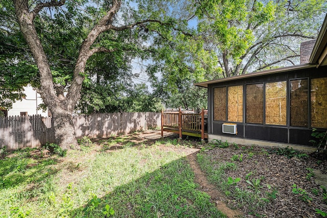 3811 Pelham Mnr, Arlington, TX 76016 - view of yard featuring fence and a sunroom
