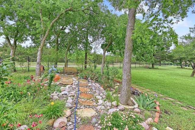 view of yard featuring fence