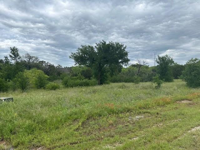 101 Bald Eagle Ct, Graford, TX 76449