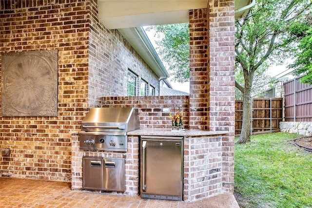 10853 Dixon Branch Dr, Dallas, TX 75218 - view of patio / terrace