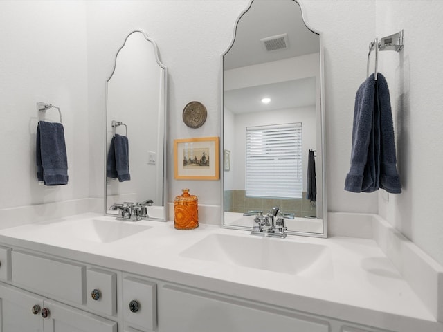 1509 Horizon Way, Northlake, TX 76247 - full bath featuring double vanity, visible vents, and a sink