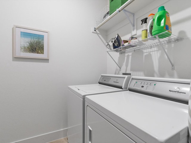 1509 Horizon Way, Northlake, TX 76247 - laundry area featuring baseboards, washing machine and dryer, and laundry area