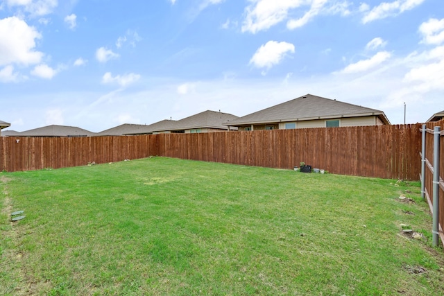 716 Emmons Creek St, Justin, TX 76247 - view of yard featuring a fenced backyard