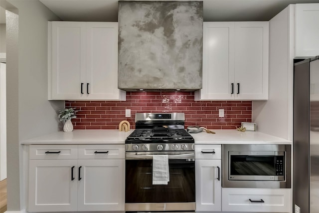 807 Florence St, Mckinney, TX 75069 - kitchen featuring white cabinetry, stainless steel appliances, tasteful backsplash, and light countertops