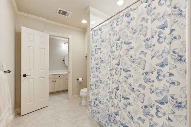 308 Dunlin Ln, Coppell, TX 75019 - bathroom featuring toilet, crown molding, visible vents, baseboards, and vanity