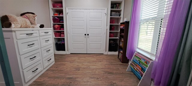 12890 County Road 463, Tyler, TX 75706 - spacious closet with dark wood-style flooring