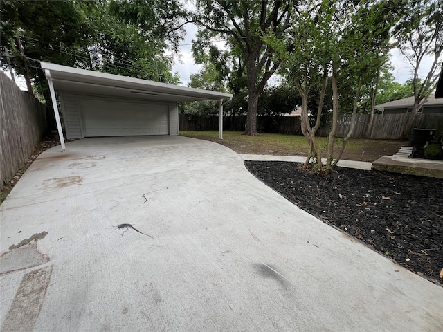 2721 San Marcus Ave, Dallas, TX 75228 - view of yard featuring a garage and an outbuilding