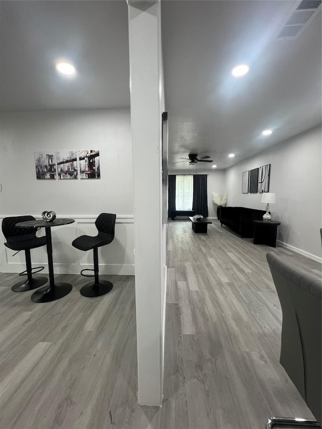 2721 San Marcus Ave, Dallas, TX 75228 - lobby with recessed lighting