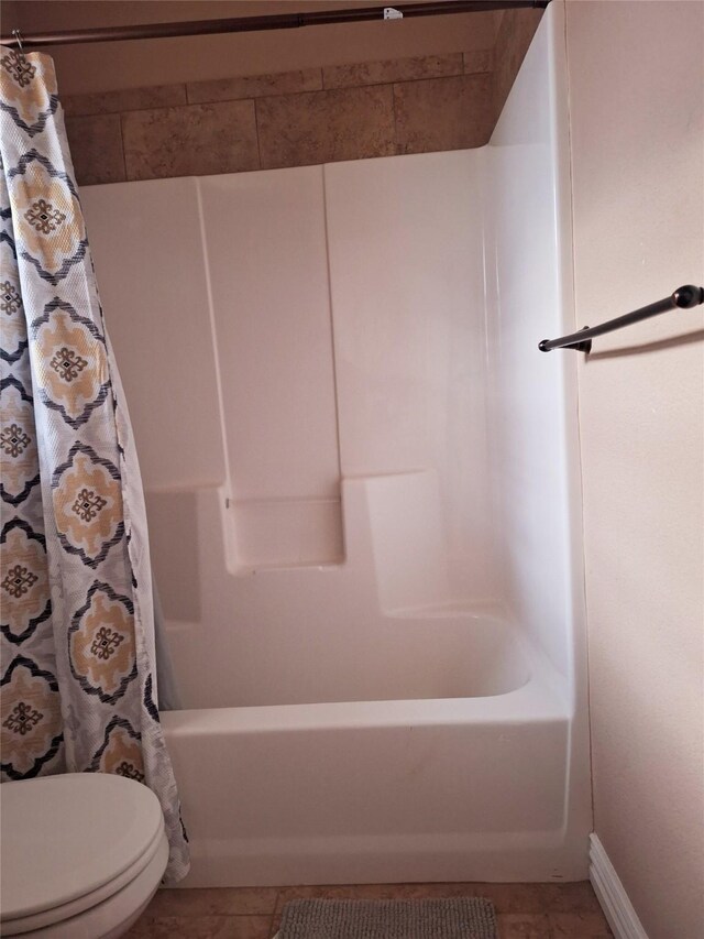 334 Miss Ellie Ln, Abilene, TX 79602 - full bath featuring toilet and shower / bath combo