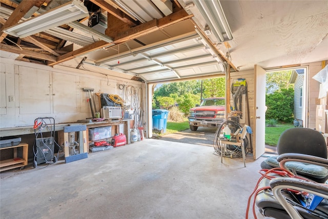 1501 W Crawford St W, Denison, TX 75020 - view of garage