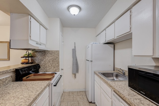 kitchen with a sink, electric range oven, under cabinet range hood, and light countertops