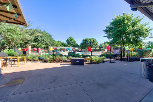 9415 Royal Forest Dr, Oak Point, TX 75068 - view of patio / terrace