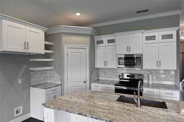 250 Martis Way, Abilene, TX 79602 - kitchen with white cabinets, stainless steel appliances, visible vents, and a sink