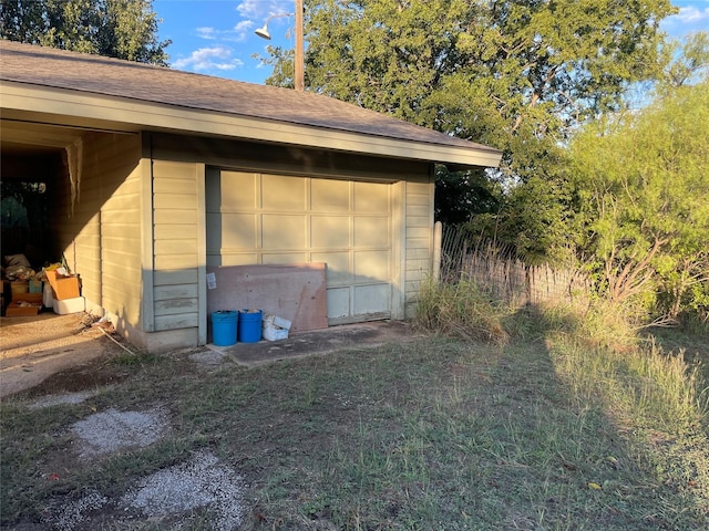 view of detached garage