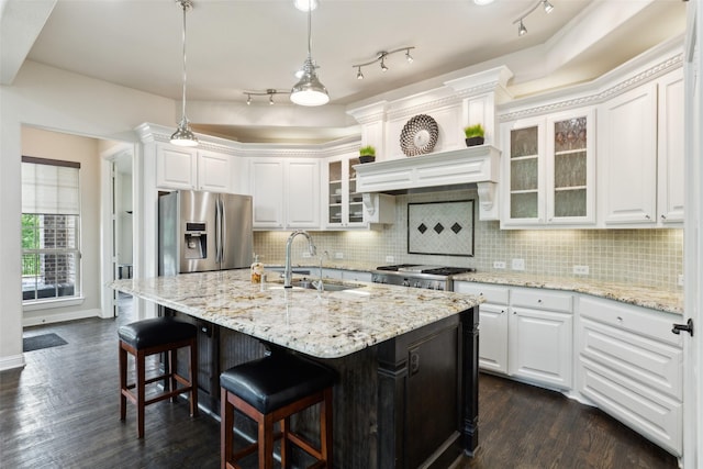 500 Denton Creek Dr, Mckinney, TX 75072 - kitchen featuring stainless steel fridge with ice dispenser, a sink, white cabinets, and dark wood-type flooring