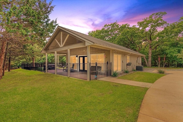 10 Holland St, Pottsboro, TX 75076 - view of community featuring a patio area