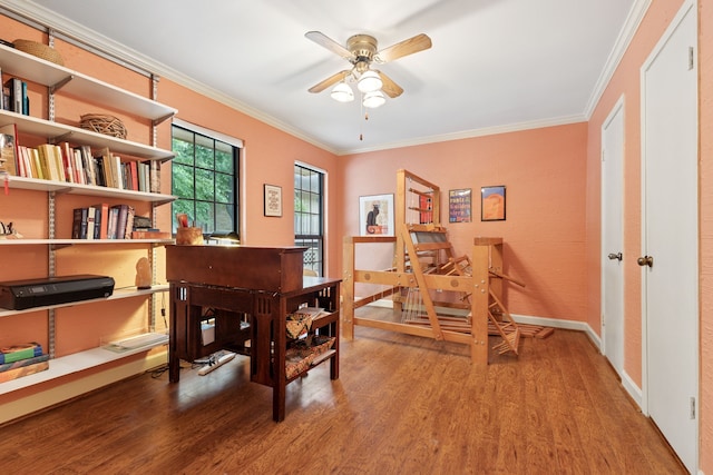 2177 Kessler Ct Unit 6, Dallas, TX 75208 - office with ceiling fan, ornamental molding, baseboards, and wood finished floors
