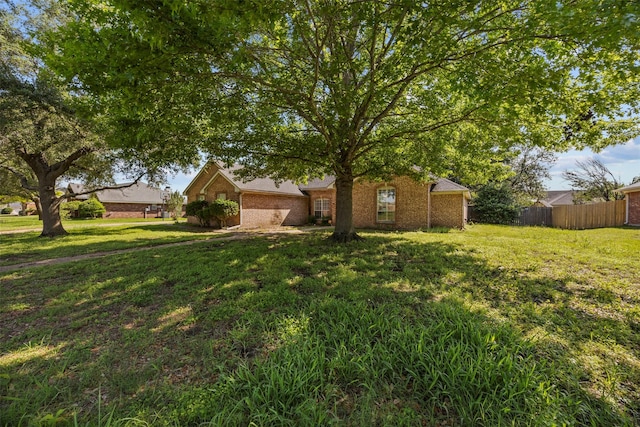 609 S Ruidoso Downs Dr, Robinson, TX 76706 - view of yard featuring fence